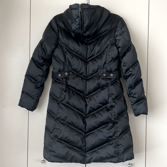 Tommy Hilfiger | Long Black Puffer Jacket - Picture 4 of 12